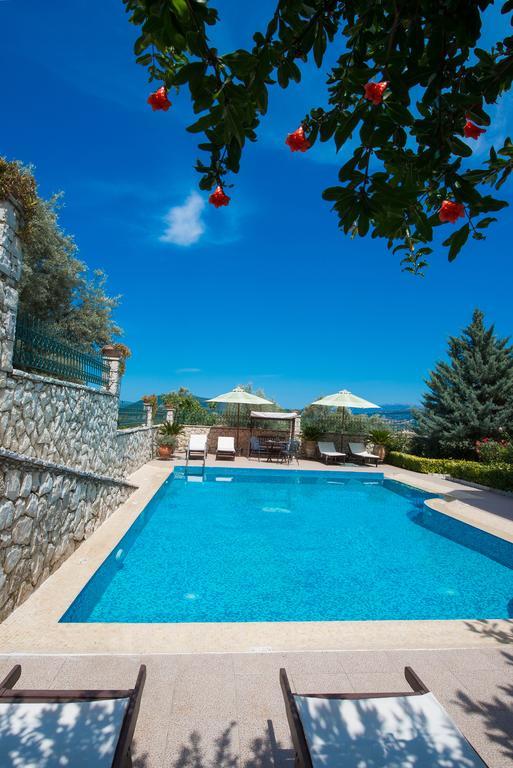 Pirofani Villa Apartments Apolpaina Exterior photo